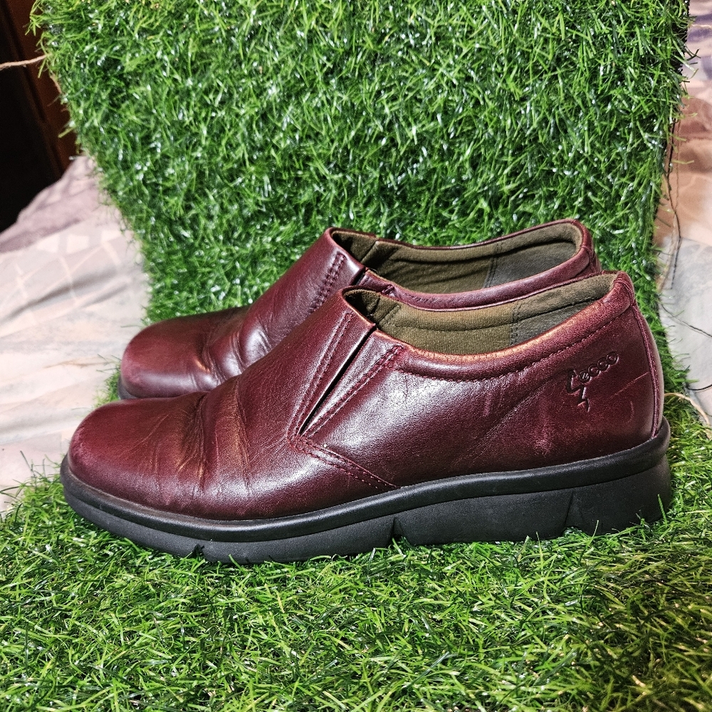 ECCO Latex Mens Loafers Slip On Shoes size 6 burgundy